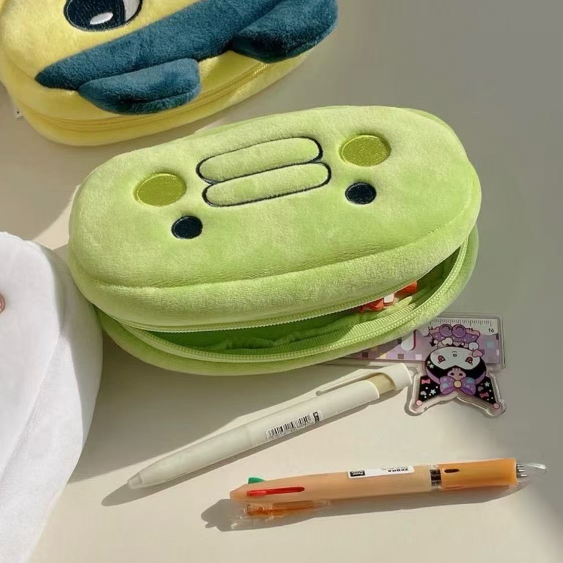 Cute Tamagotchi Plush Pencil C - Electronic Gift reseña y precio