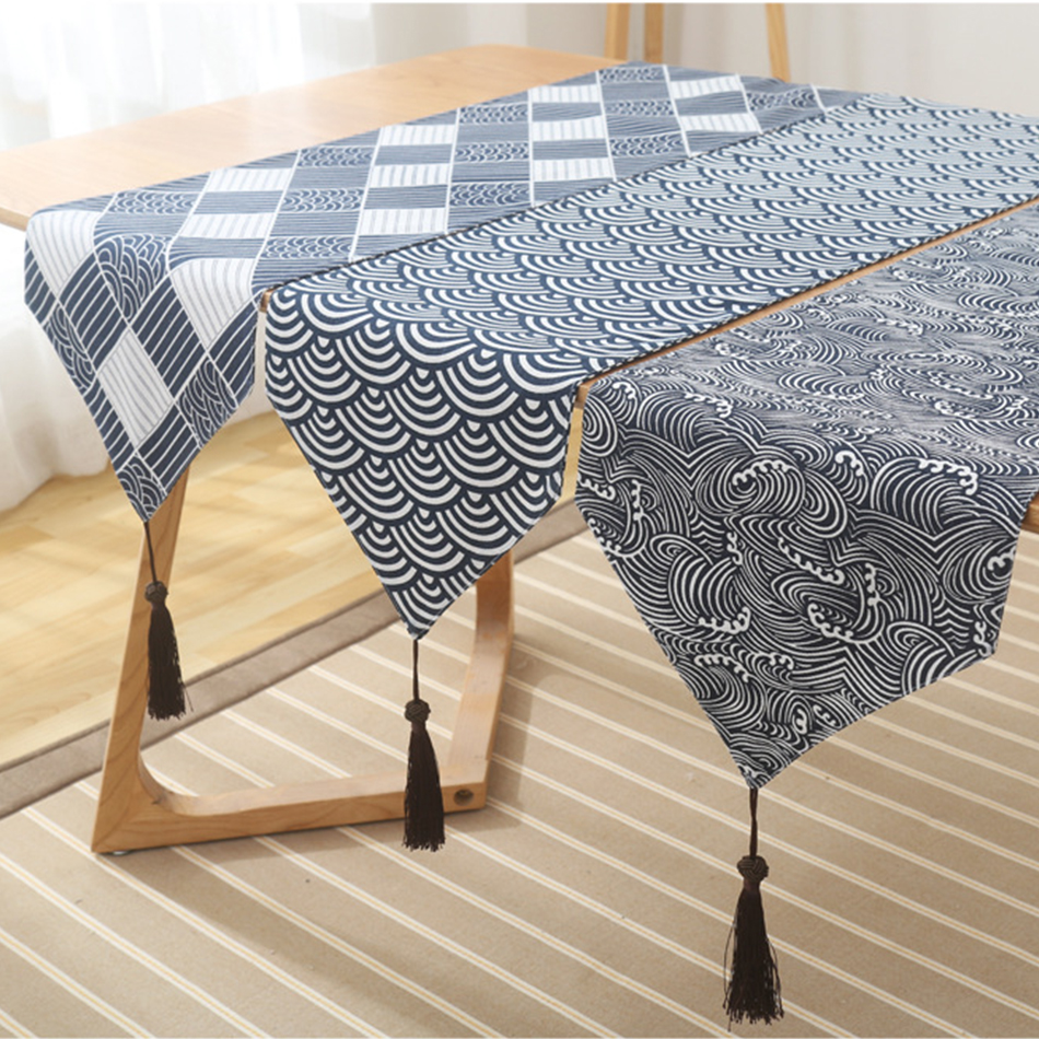 Japanese Table Runner,Classica - Japanese Electronics Gadgets reseña y precio